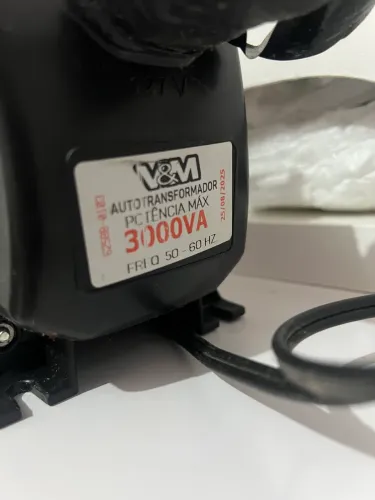 Autotransformador V&M 3000VA Bivolt - Apenas 3 Meses de Uso (Praticamente Novo!)