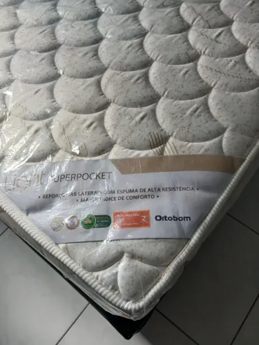 Vendo cama box patrão Ortobom