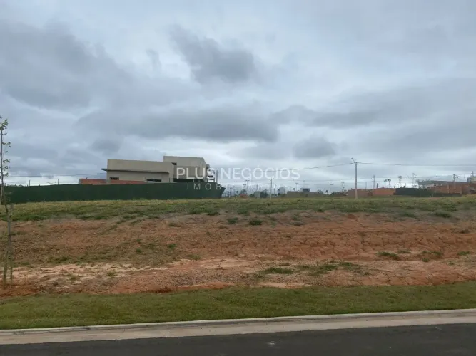 Terreno à venda no Terras Alpha Nova Esplanada, Votorantim, SP
