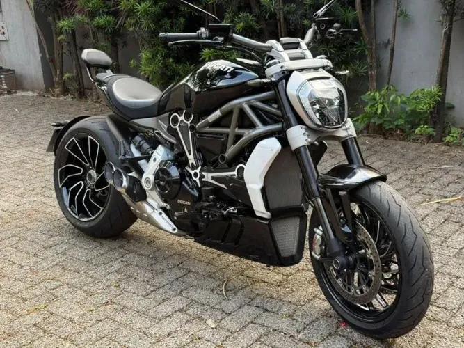 DUCATI XDIAVEL S 2022