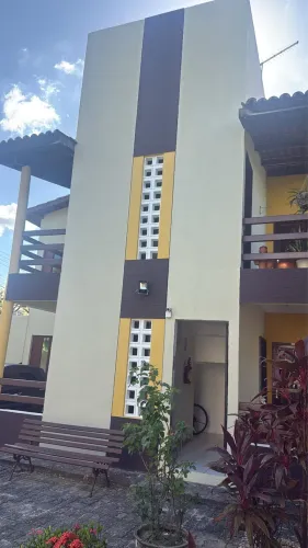 Aluga-se apto 70m2 2sts 1 rev 2 vagas garagem