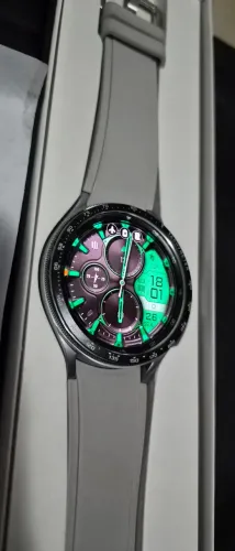Galaxy Watch 4 Classic 44mm- com caixa e pulseira adicional
