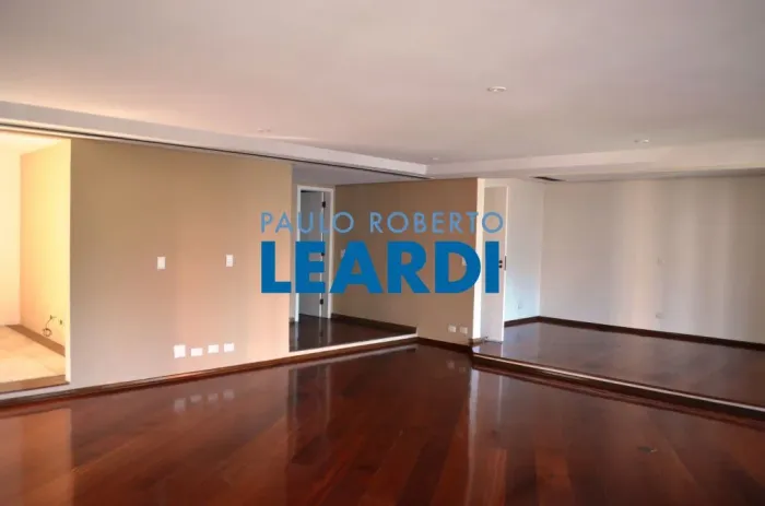 APARTAMENTO - REAL PARQUE - SP