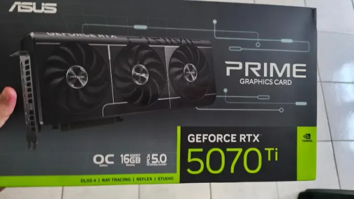Rtx 5070Ti asus