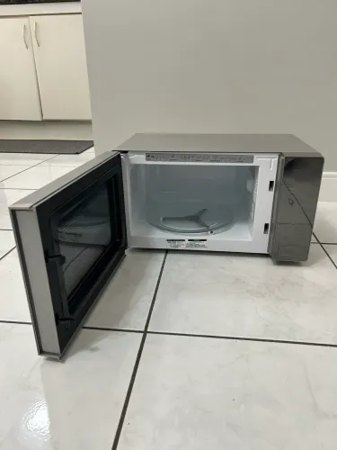 Microondas Brastemp 20 litros inox