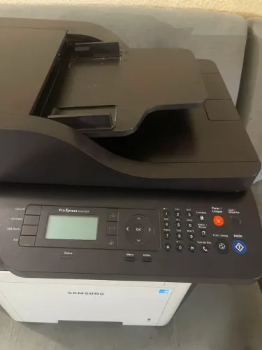 Impressora Samsung proXpress M4070FR