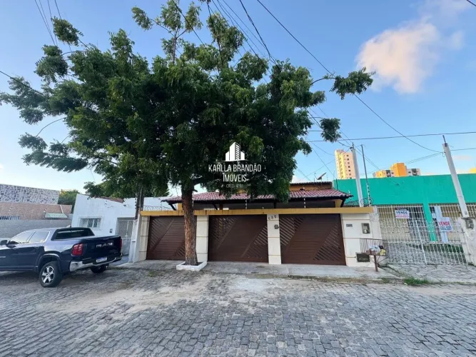 CASA RESIDENCIAL em NATAL - RN, BARRO VERMELHO