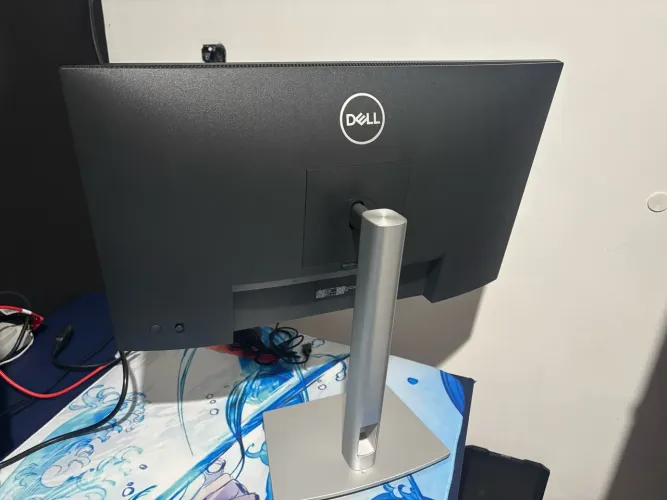 Monitor Dell 23,8" Full HD IPS (P2422H) - Ajuste de Altura / Estado de Novo