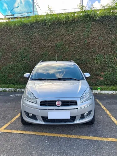 Fiat Idea Essence 1.6 Flex 16V 5P 2013