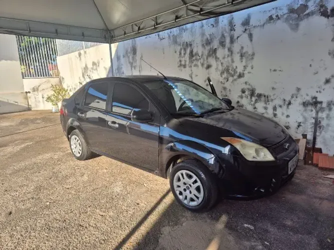 Ford Fiesta Sedan 1.0 8V Flex 4P 2008