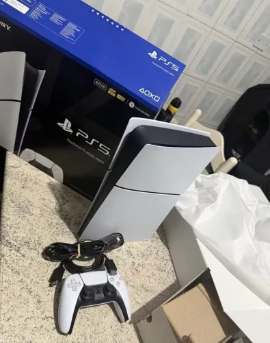 Vendo ps5 (novo, nunca foi usado )