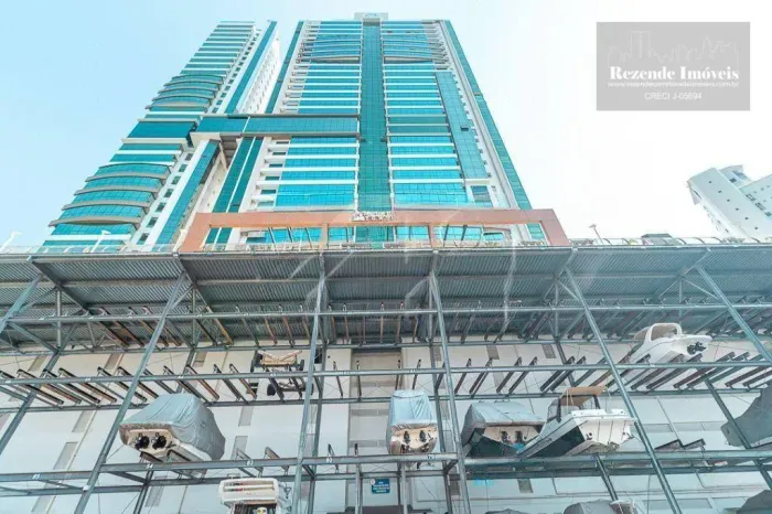 Cobertura Duplex à venda por R$ 24.000.000,00 - Centro - Balneário Camboriú/SC
