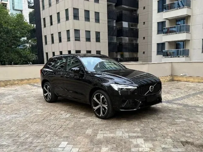 Volvo XC-60 T-8 Ultim.dark 2.0 AWD (híbrido) 2024