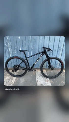 Specialized Epic Hard Tail Carbono Tamanho M 17 Zera Sem Uso R$14.000,00