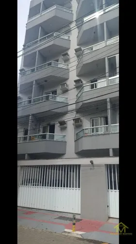 Quarto e sala e varanda na Praia da Costa com elevador! 34290guerreiros