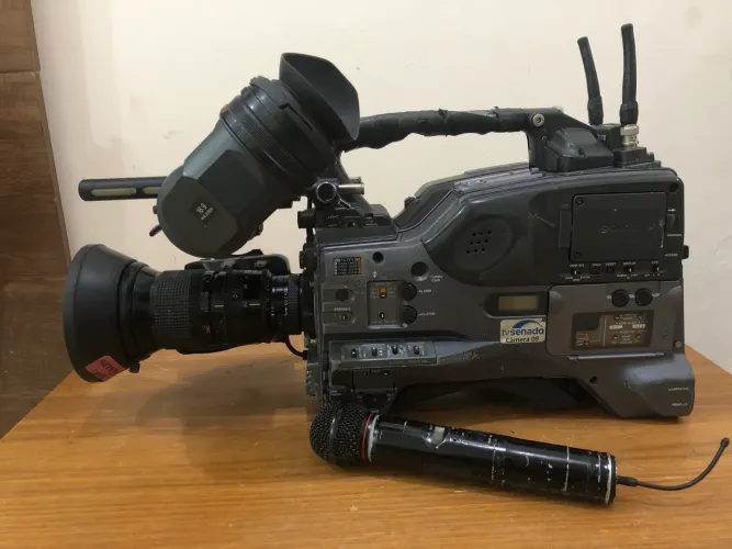 Câmera filmadora  Broadcasting Sony Pdw 530