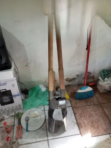 Vendo cavadeira nova