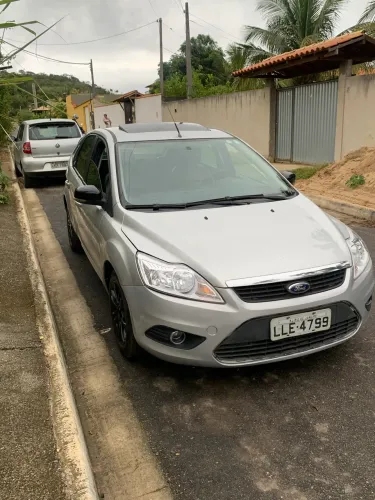 Ford Focus Ghia 2.0 16v/ 2.0 16V Flex 5P AUT 2011