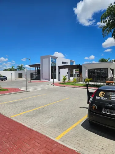 Vendo.casa 4/4 padrão Reserva Evo bairro Sim