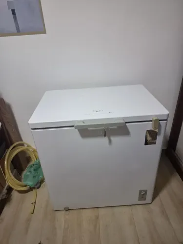 Freezer 206 litros MIDEA/ refrigerador/ NOVO