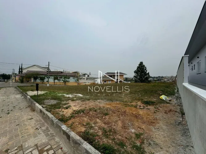 Terreno à venda - Santana - São José dos Campos/SP