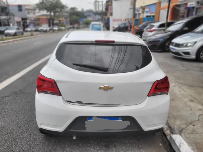 Chevrolet Onix Hatch LT 1.0 8V Flex Mec. 4P 2019