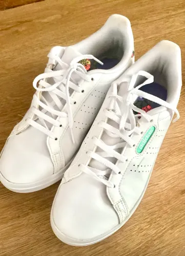 Tênis adidas feminino couro 