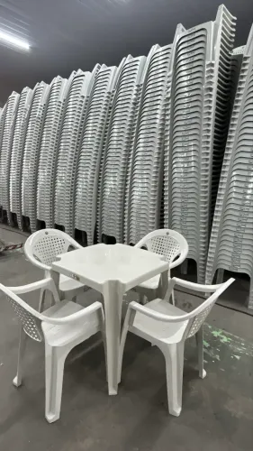 Conjunto de mesas