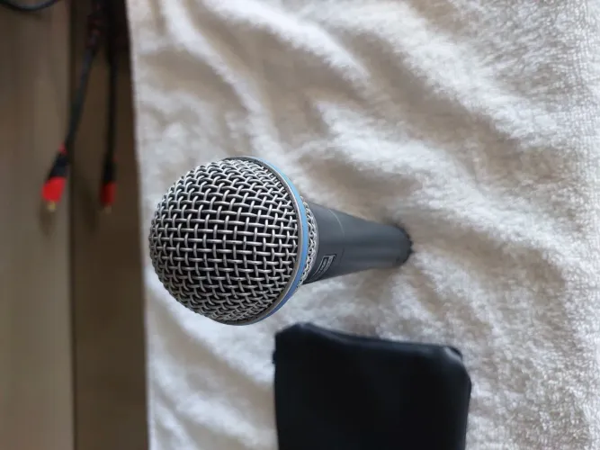Microfone Shure Beta 58A Original - pouquíssimo uso - um dos mais respeitados no mundo