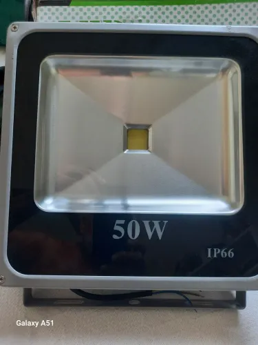 Refletor LED 50W ULTRA FINO BI-VOLT