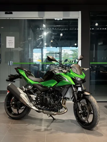 KAWASAKI Z 500 - VENDEDOR RICARDO 
