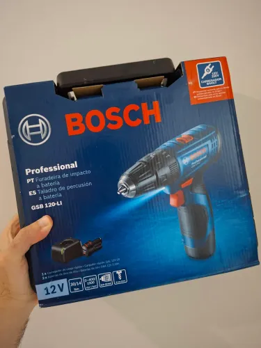 Parafusadeira e furadeira profissional Bosch 12V Lacrada + NF + Garantia