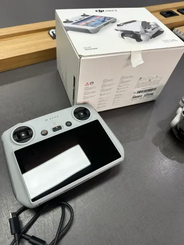 Dji mini 3 usado apenas 3x + cartão de memória e Nf