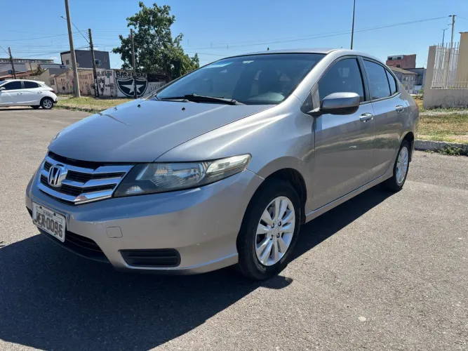 Honda City Sedan LX 1.5 Flex 16V 4P Aut. 2013