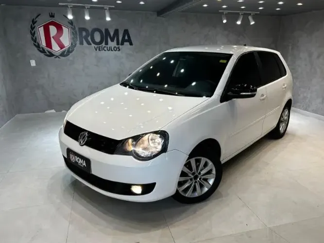 Volkswagen Polo 1.6 Mi/s.ouro 1.6 MI Tot.flex 8V 5P 2013