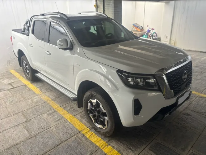 Nissan Frontier Plati. CD 2.3 Bi-TB Dies.aut. 2025