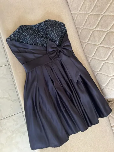 Vestido de festa Arrumado e elegante
