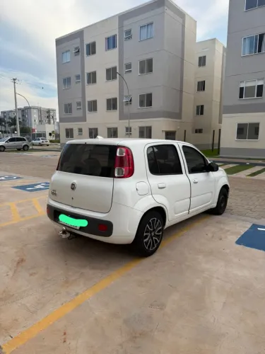 Fiat Uno Vivace/rua 1.0 EVO Fire Flex 8V 5P 2014