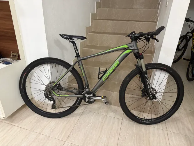 Bike MTB Aro 29 Oggi de Alto nível
