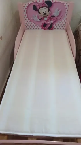 Vendo cama infantil da minnie usada poucas vezes