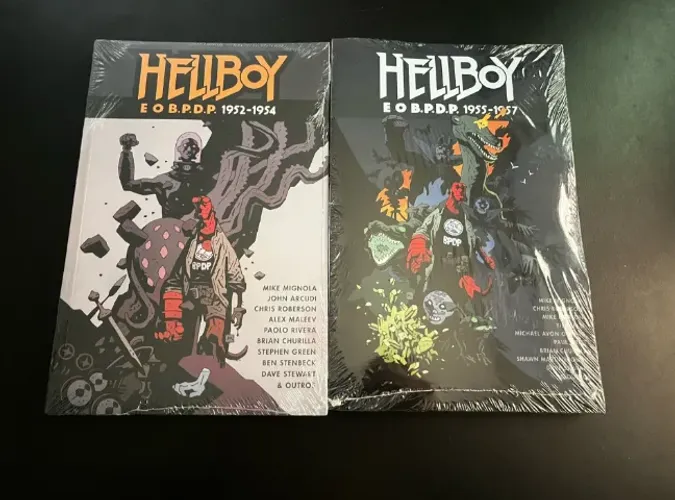 Hellboy e o BPDP Omnibus 1952-1954 e 1955-1957(Lacrados)