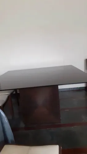 Mesa quadrada 1,45x1,45 excelente estado por apenas 380,00