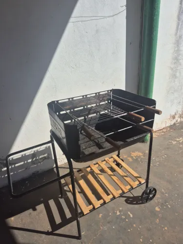 Vende se churrasqueira