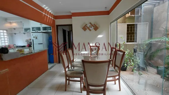Casa a venda no Jardim Terra Branca, Bauru - SP, 3 dormitórios.