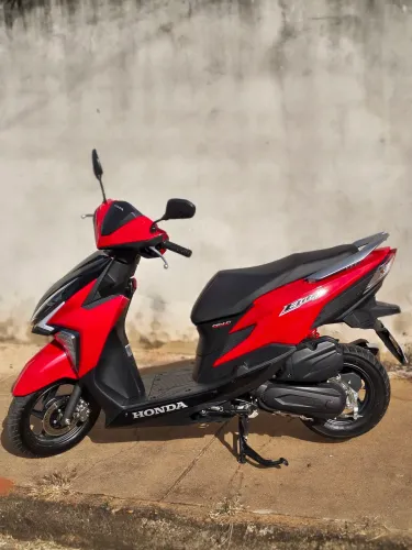 Vendo Honda Elite 125 2024 (Estado de Zero - Apenas 817 km!)