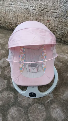 Cadeirinha de balanço