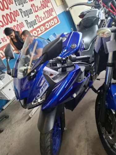 Yamaha YZF R15 160 cc