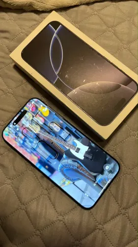 IPhone 16 PRO MAX garantia Apple e 100% de bateria