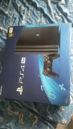 Ps4 pro 7215b raridade todo original nunca foi feito nenhum serviço apenas limpeza
