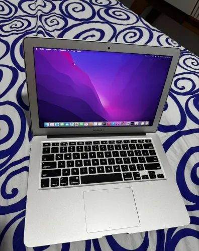 ? MacBook Air 13? 2017 | 256GB SSD | 8GB RAM | Core i5
